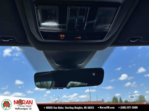Used 2024 Volkswagen Atlas Cross Sport SEL Premium R-Line AWD/4WD image 33