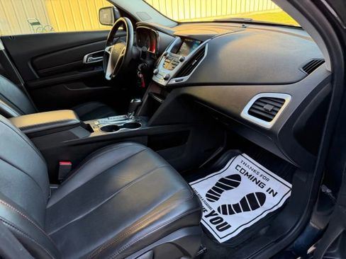 Used 2017 GMC Terrain SLT image 27