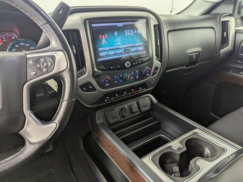 Used 2017 GMC Sierra 1500 SLE image 18