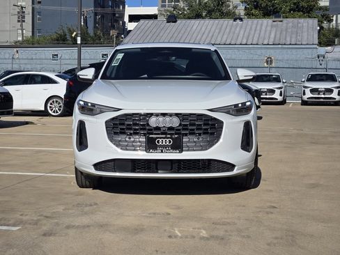Used 2025 Audi Q5 Prestige AWD/4WD image 4