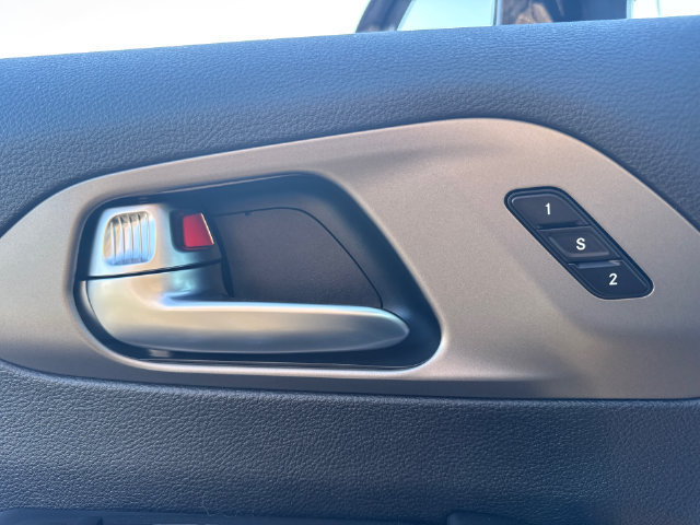 New 2027 Chrysler Pacifica Select w/ Family Tech Group FWD image 13