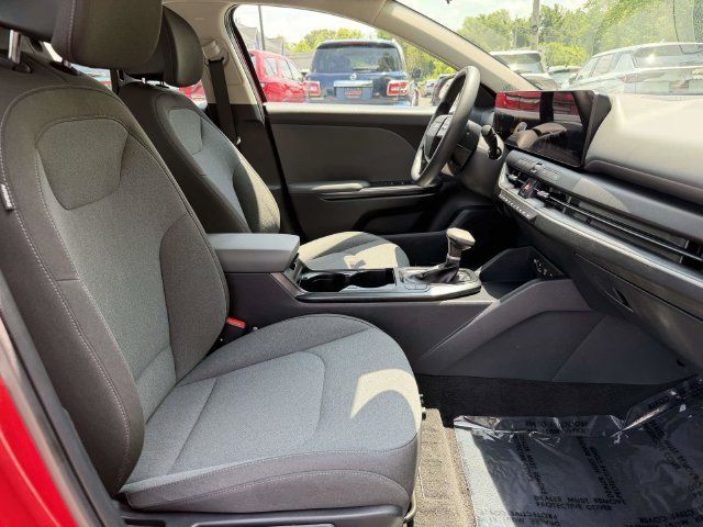 Used 2025 Kia K4 FWD image 12