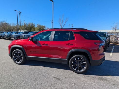 Used 2025 Chevrolet Equinox RS w/ Convenience Package III image 6