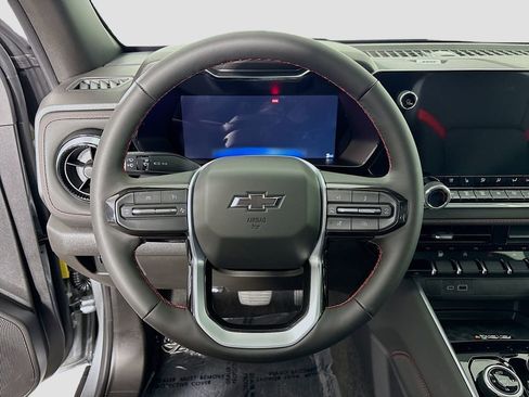 Used 2026 Chevrolet Colorado Z71 w/ Technology Package image 13