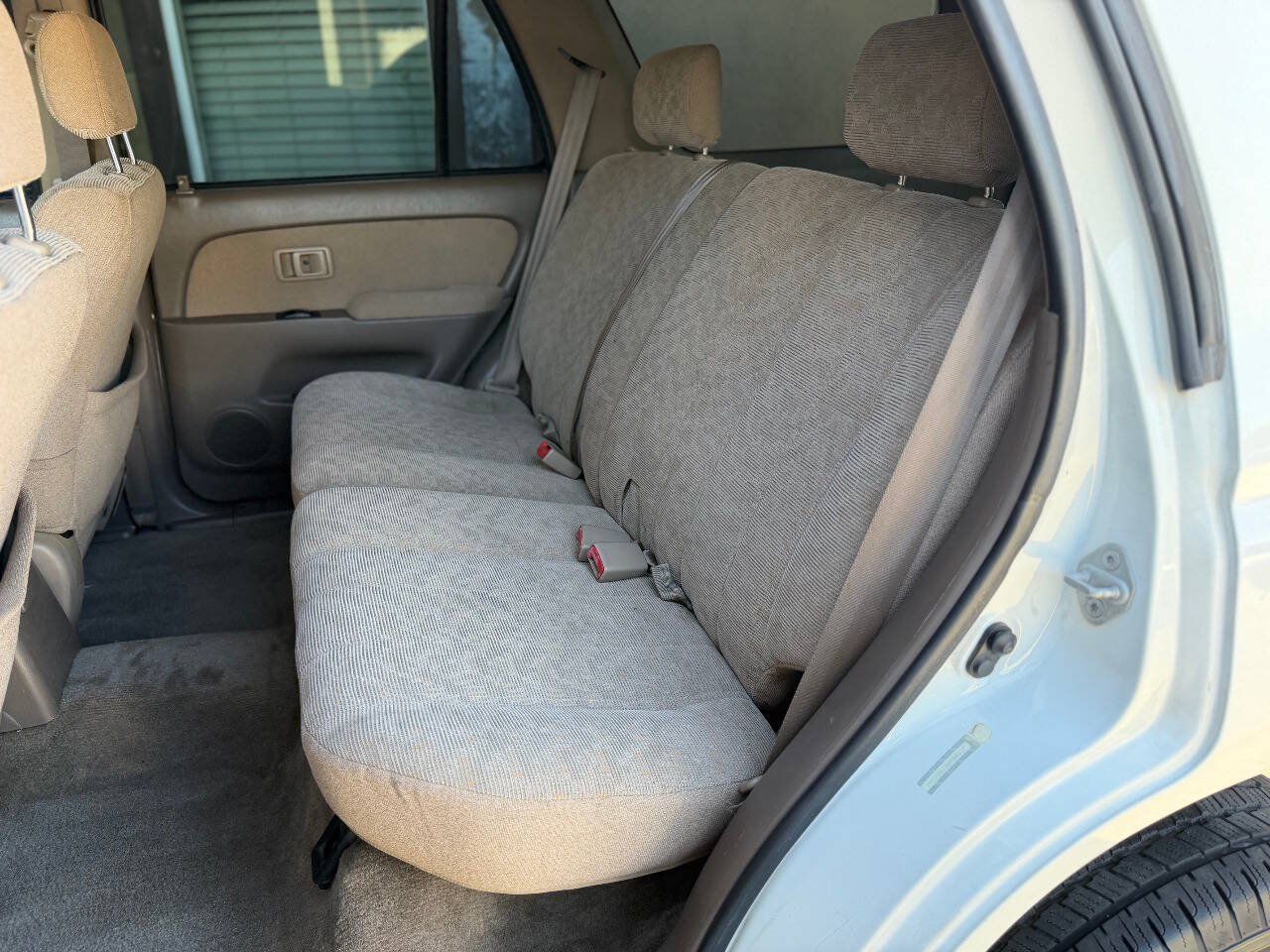 Used 2000 Toyota 4Runner 2WD w/ Upgrade Value Pkg 1 image 14