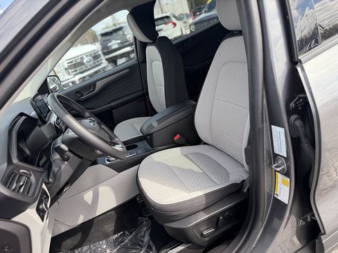 Certified 2023 Ford Escape Active AWD/4WD image 13