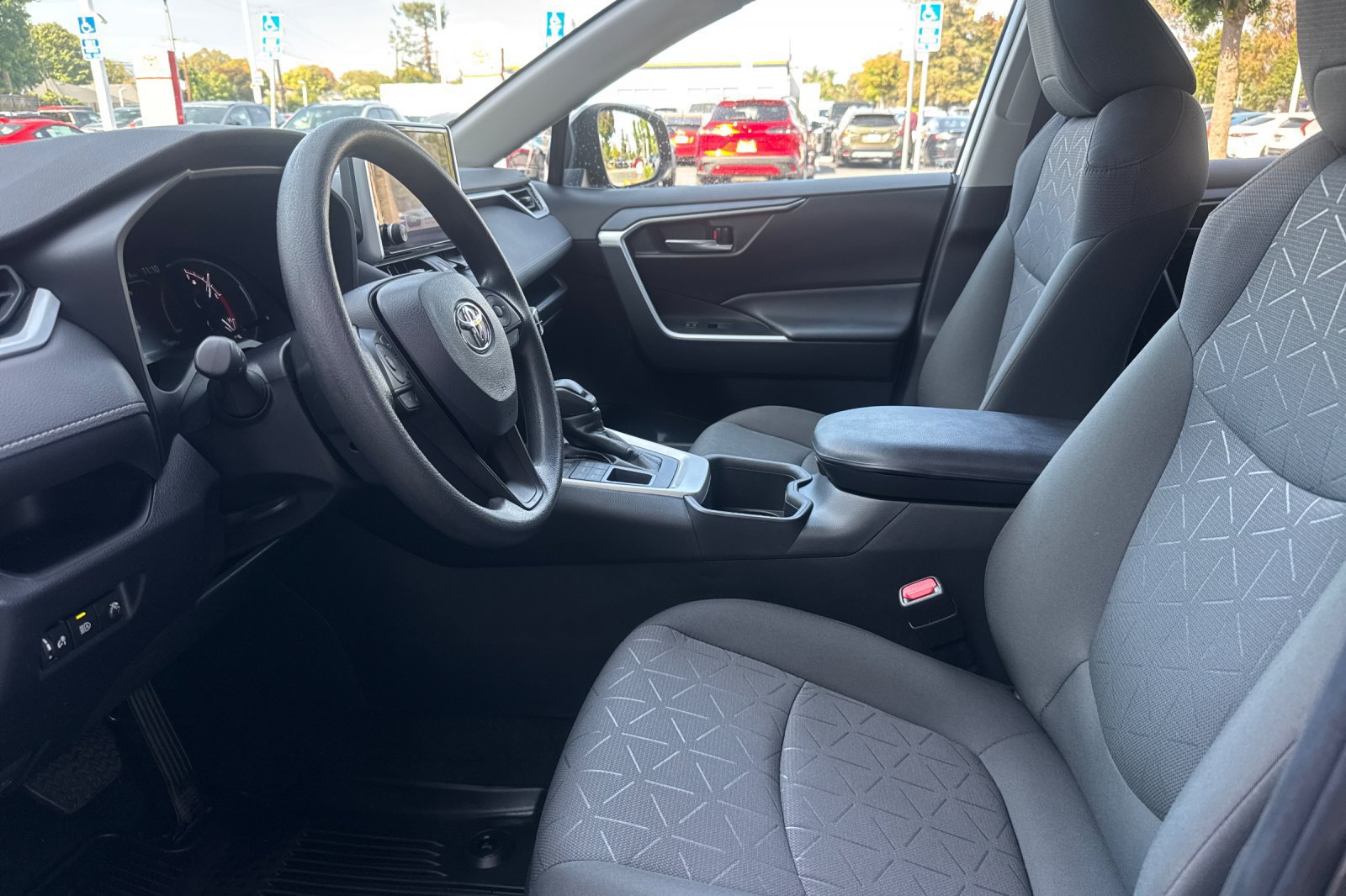 Certified 2023 Toyota RAV4 XLE AWD/4WD image 28