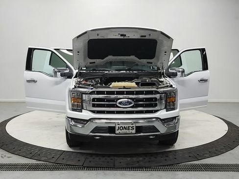Used 2023 Ford F150 Lariat AWD/4WD image 11