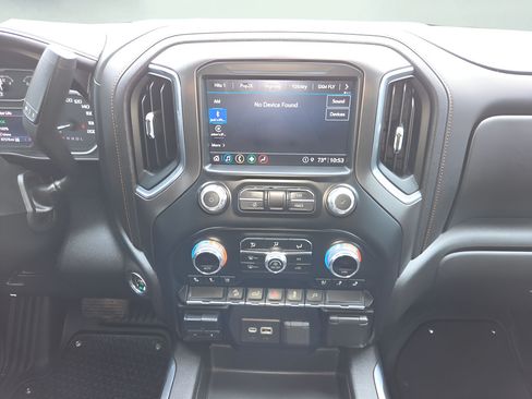 Used 2021 GMC Sierra 1500 AT4 AWD/4WD image 17
