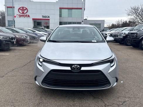 New 2026 Toyota Corolla LE image 2