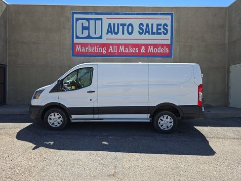 Used 2024 Ford Transit 250 Low Roof w/ Exterior Upgrade Package RWD image 4