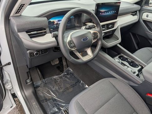 New 2026 Ford Explorer Active image 18