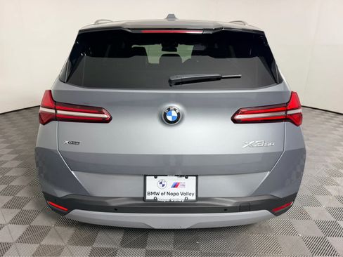 New 2026 BMW X3 xDrive30i w/ Convenience Package AWD/4WD image 4