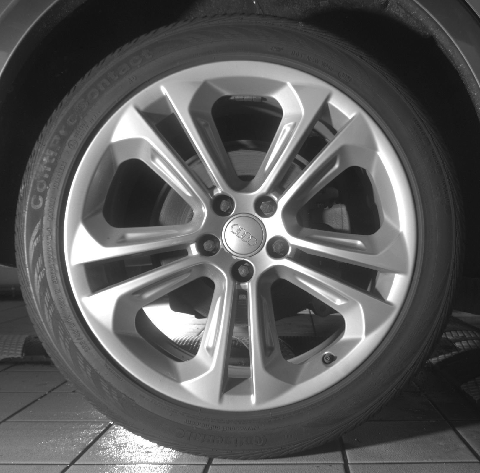 Used 2017 Audi Q3 2.0T Prestige w/ Prestige Package FWD image 15