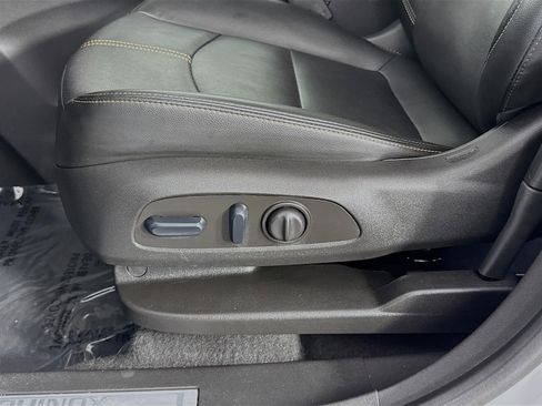 Certified 2023 Chevrolet Equinox Premier image 21