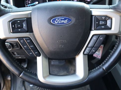 Used 2021 Ford F250 Lariat w/ FX4 Off-Road Package AWD/4WD image 11