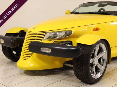 Used 2000 Plymouth Prowler RWD image 33