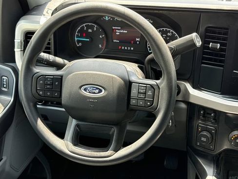 Used 2025 Ford F250 XLT w/ FX4 Off-Road Package AWD/4WD image 13