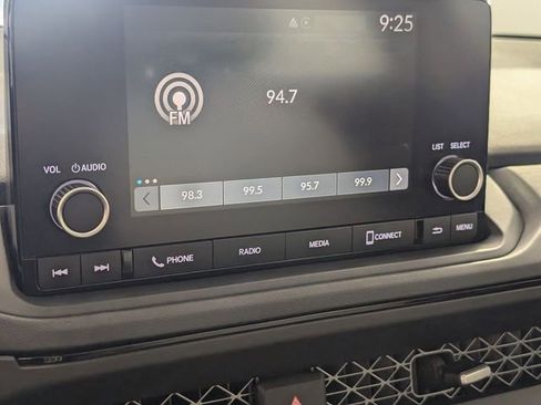 Used 2023 Honda Accord EX image 19