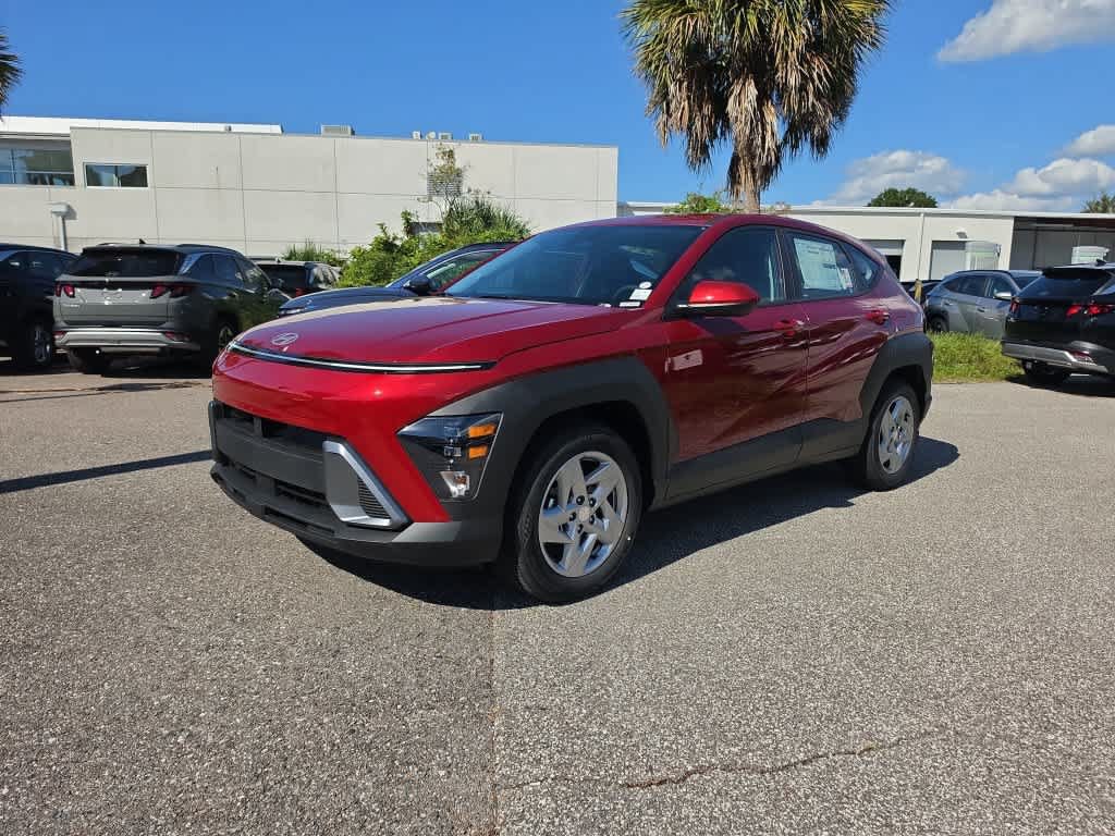 New 2027 Hyundai Kona SE FWD image 2
