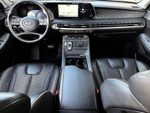 Used 2024 Hyundai Palisade Limited AWD/4WD image 7