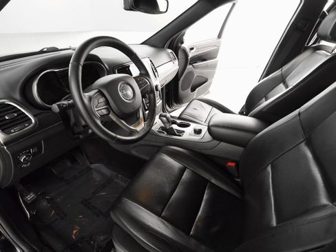 Used 2019 Jeep Grand Cherokee Limited w/ Luxury Group II image 13