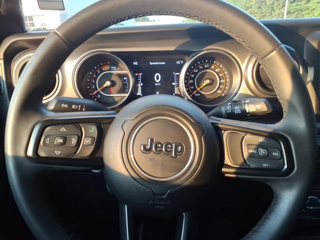 Used 2023 Jeep Wrangler Unlimited Sport w/ Sun And Sound Package AWD/4WD image 20