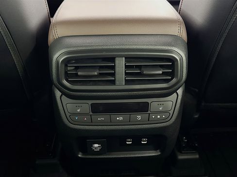 New 2026 Honda Pilot TrailSport image 26