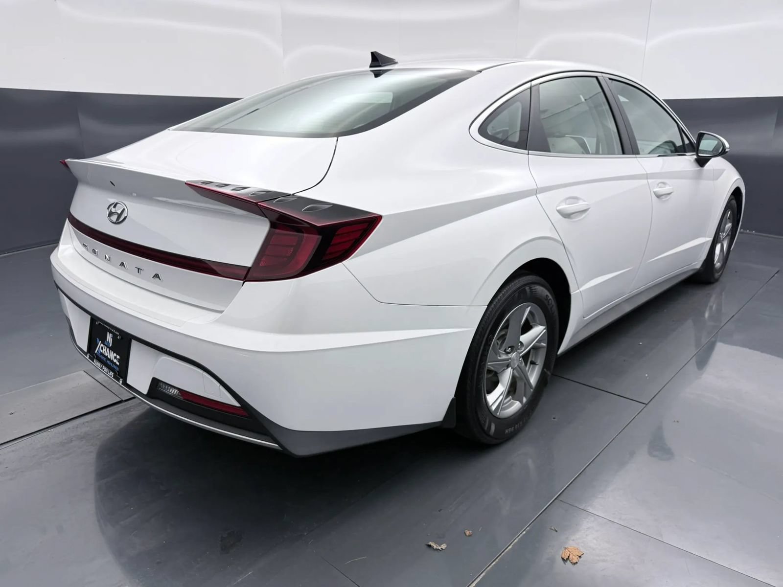 Used 2023 Hyundai Sonata SE FWD image 7