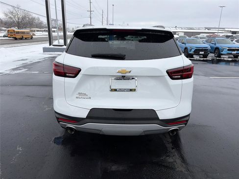 Used 2023 Chevrolet Blazer LT w/ Convenience Package image 4