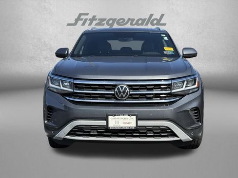 Used 2021 Volkswagen Atlas Cross Sport SE w/ Panoramic Sunroof Package AWD/4WD image 2