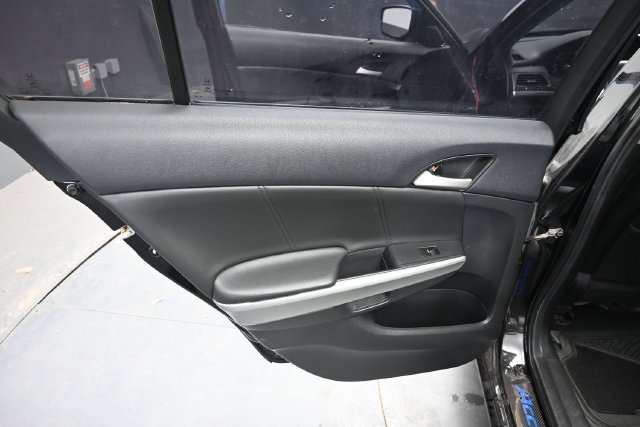 Used 2009 Honda Accord EX-L image 27