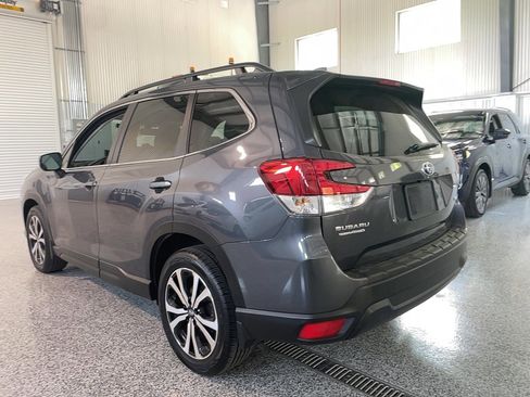 Used 2023 Subaru Forester Limited AWD/4WD image 17