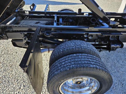 Used 2015 Ford F350 XL image 15