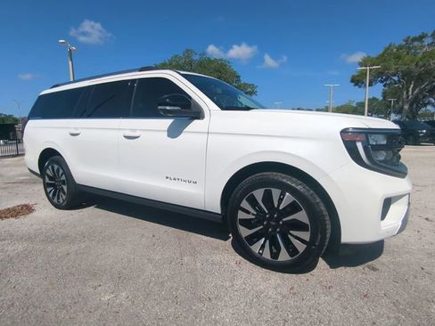 New 2026 Ford Expedition Max Platinum AWD/4WD image 2