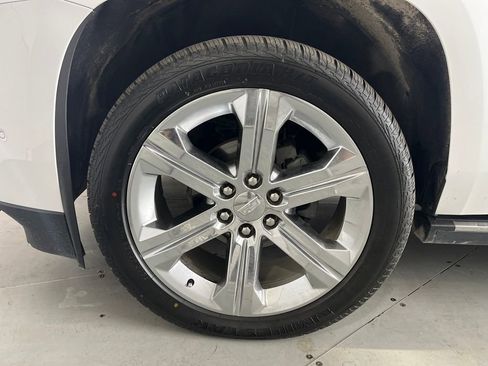 Used 2017 Cadillac Escalade Platinum image 15