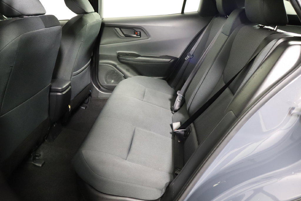 Used 2025 Toyota Prius LE FWD image 16