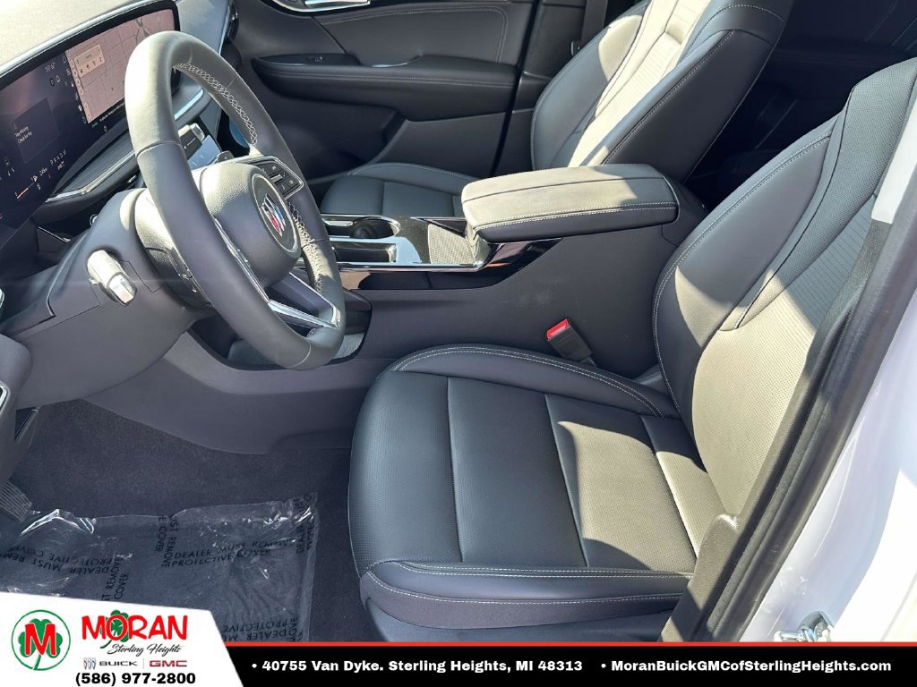 Certified 2025 Buick Envision Preferred AWD/4WD image 17