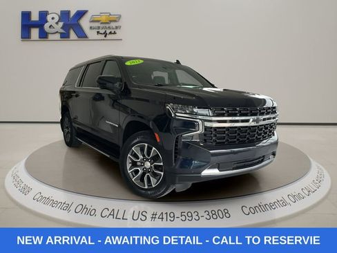 Used 2023 Chevrolet Suburban LS image 1
