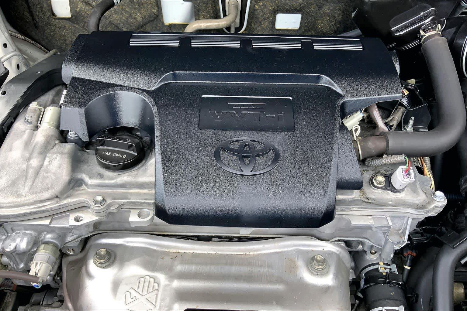 Used 2013 Toyota RAV4 XLE FWD image 32