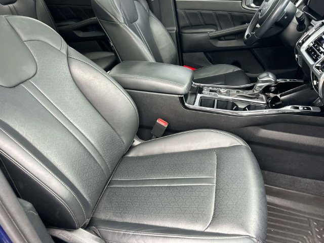 Used 2023 Kia Sorento SX AWD/4WD image 26