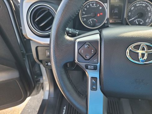 Used 2021 Toyota Tacoma SR5 w/ Trail Edition AWD/4WD image 22