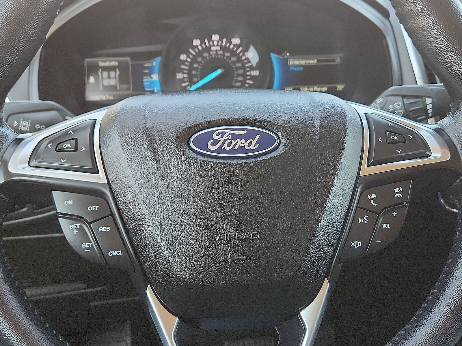 Used 2023 Ford Edge Titanium AWD/4WD image 26