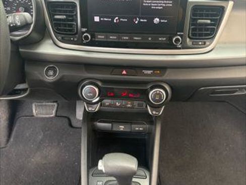 Used 2022 Kia Rio S w/ Option Group 015 image 21