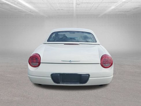 Used 2002 Ford Thunderbird RWD image 19