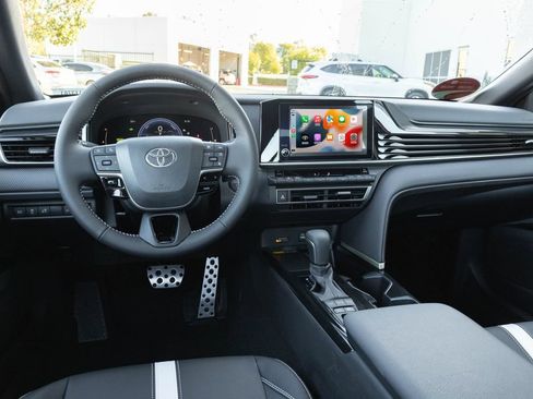 New 2026 Toyota Camry SE FWD image 13