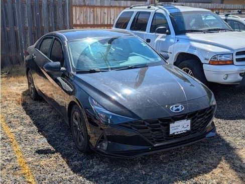 Used 2021 Hyundai Elantra SEL FWD image 20