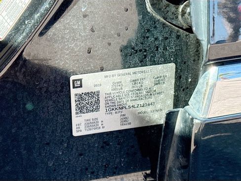 Used 2020 GMC Acadia Denali w/ Trailering Package image 18