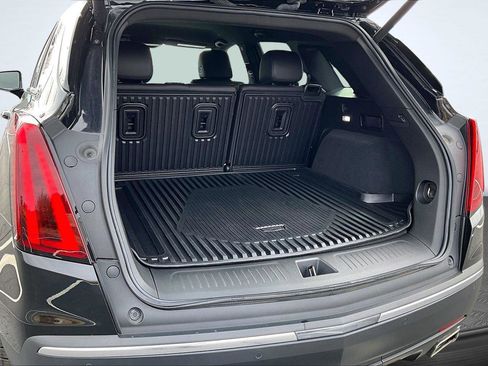 Used 2024 Cadillac XT5 Luxury w/ LPO, Floor Liner Package image 5