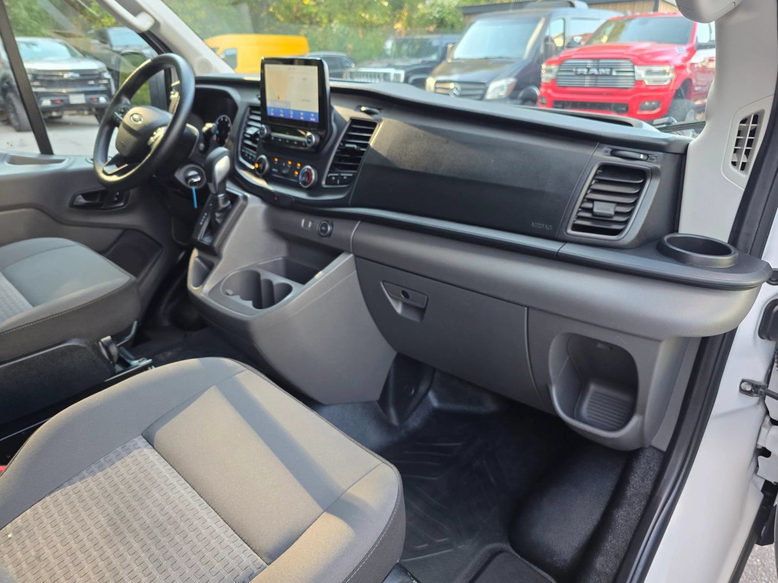 Used 2021 Ford Transit 350 XLT RWD image 27